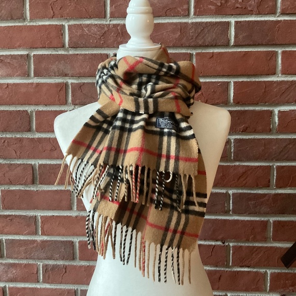Burberry Accessories - •Burberrys London Vintage Rare 100% Cashmere Classic Check Plaid Fringed Scarf